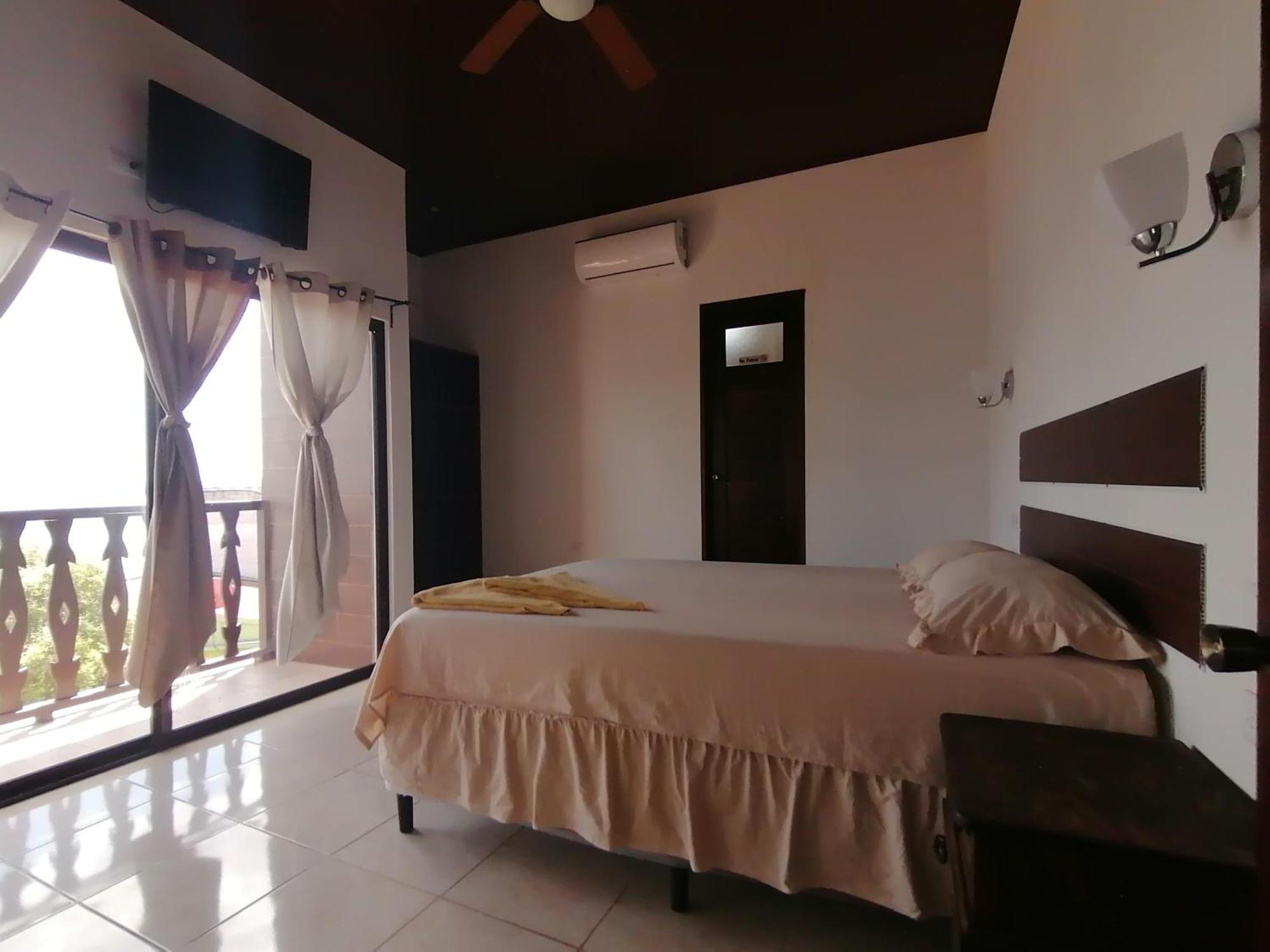 La Posada De Don Jose Flores Rum bild